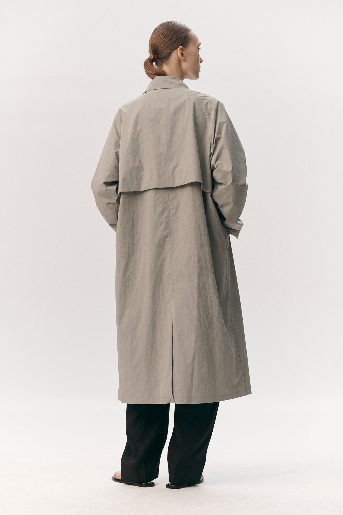 LONG COACH CRINCLE NYLON SS26 SAGE WOMEN