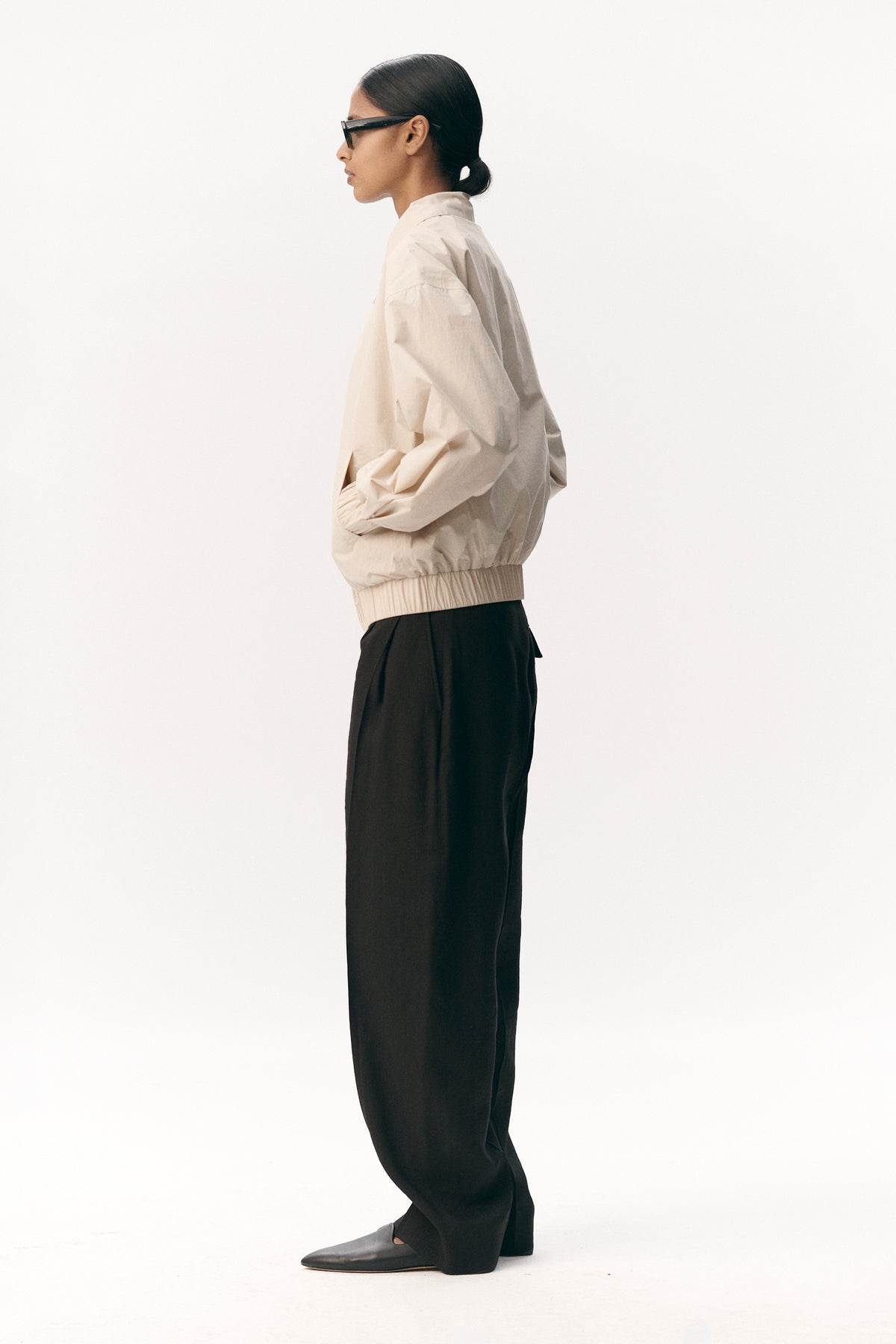 SHORT TRACKER WM NYLON SS26 BEIGE