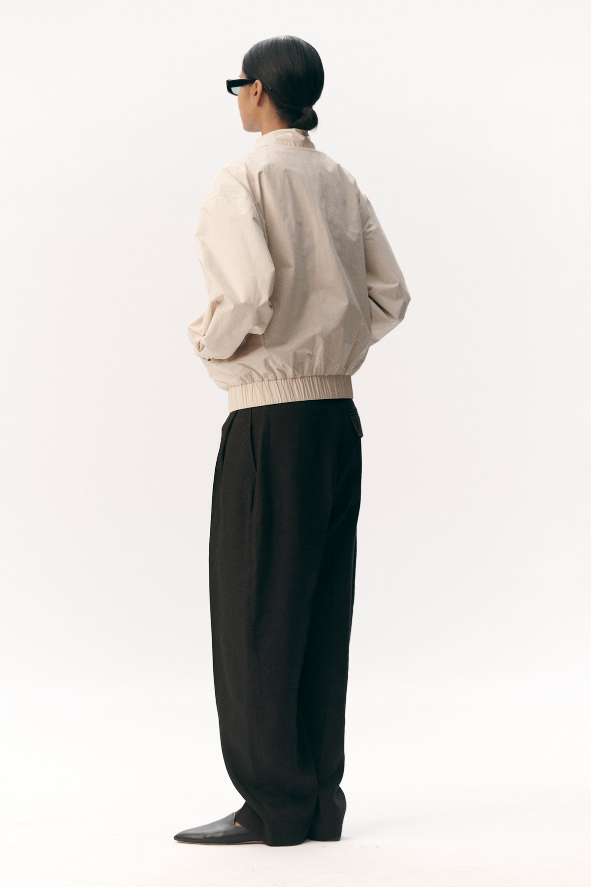SHORT TRACKER WM NYLON SS26 BEIGE